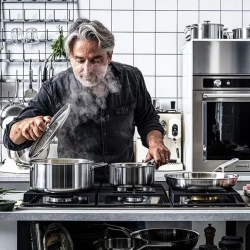 KitchenAid Кастрюля Multi-Ply 16 см 1,5 л с крышкой