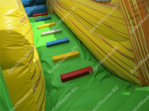 Коммерческий надувной батут "Пиратская радость"