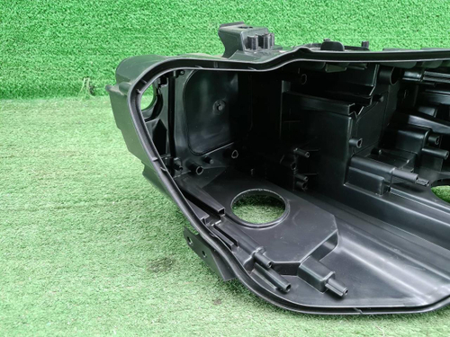 Корпус фары правый VW Tiguan 2 (2016-2020)