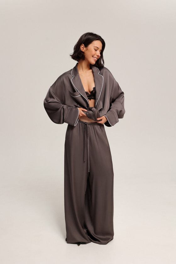 Брюки атласные