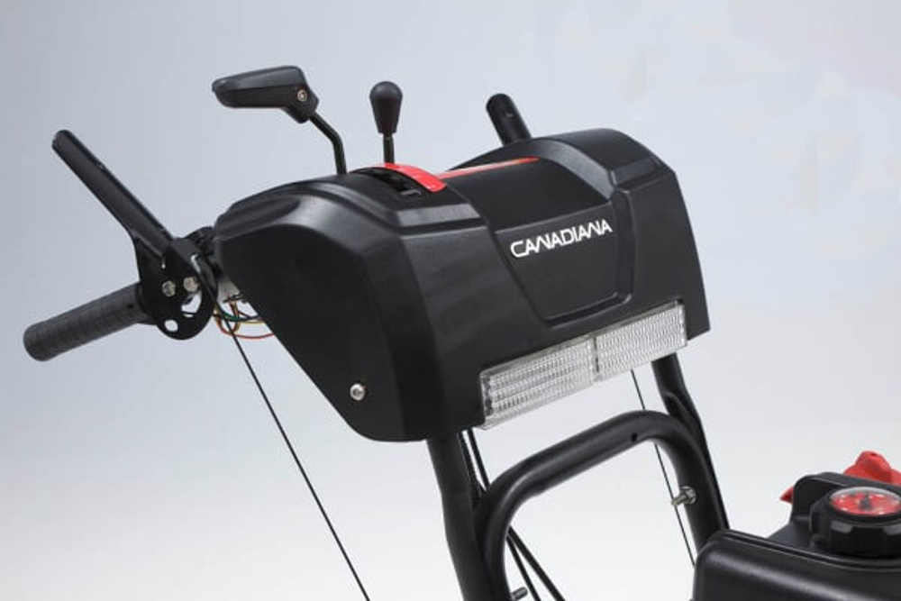 Снегоуборщик CANADIANA CH842100SE