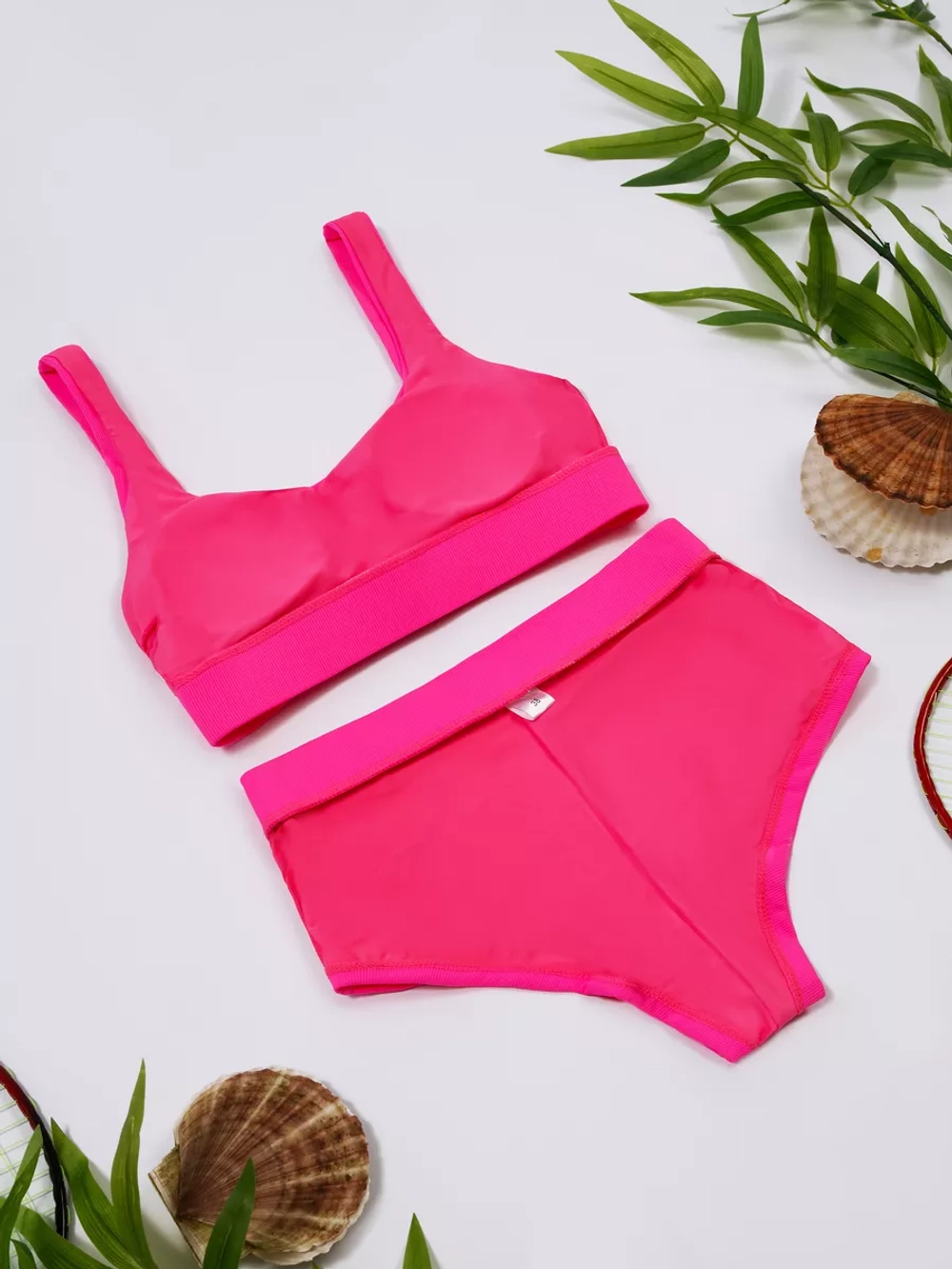 купальник раздельный в рубчик с шортами и топом