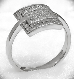 Ювелирное кольцо Эстерелла