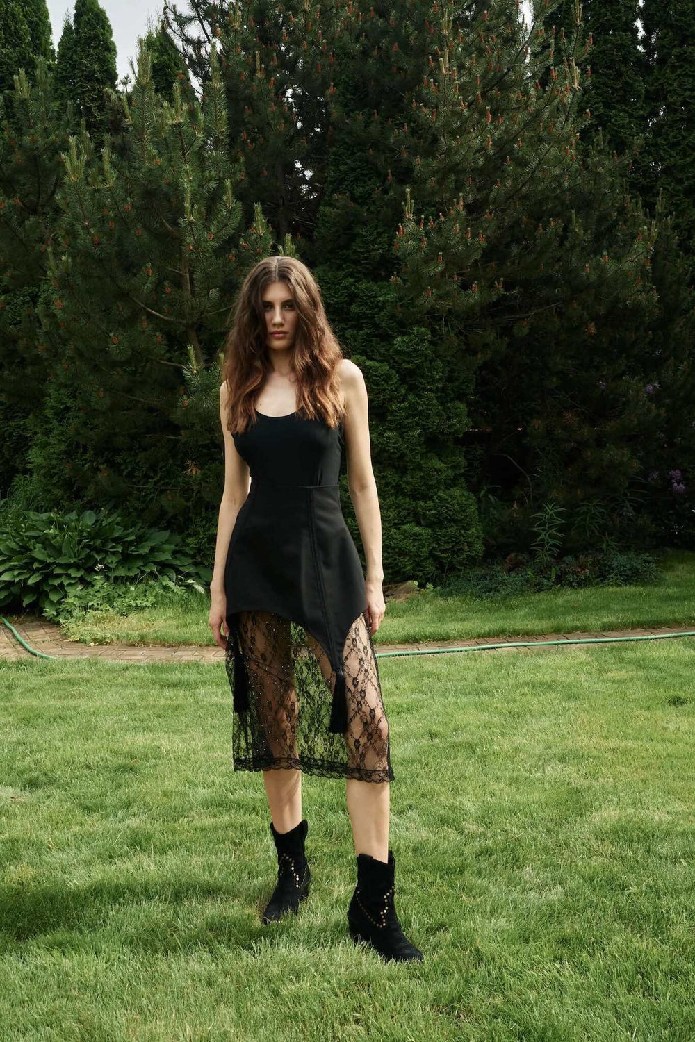 Баска с кисточками