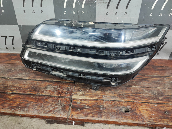 Фара левая LED Genesis GV80 20-нв Б/У Оригинал 92101T6000