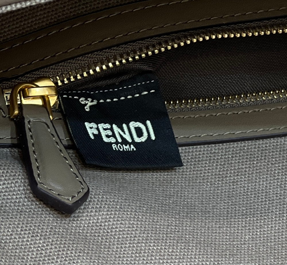 Fendi Baguette 27 cm
