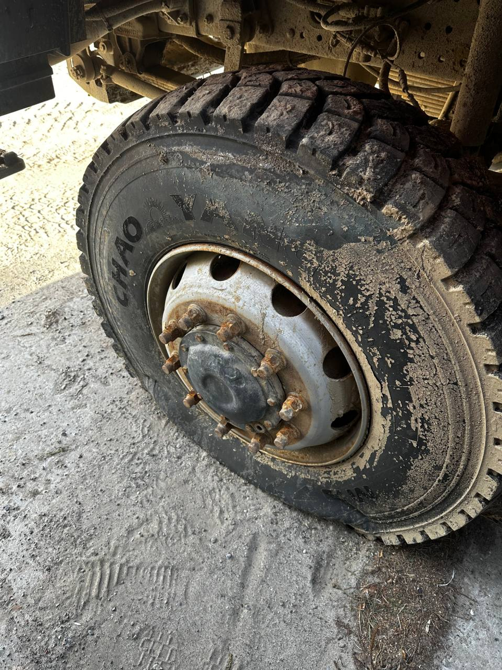 Shacman (Shaanxi) SX* 6x6 Самосвал SX32586T385 (Дизельный, 11,6 л, 369 л.с., МТ)