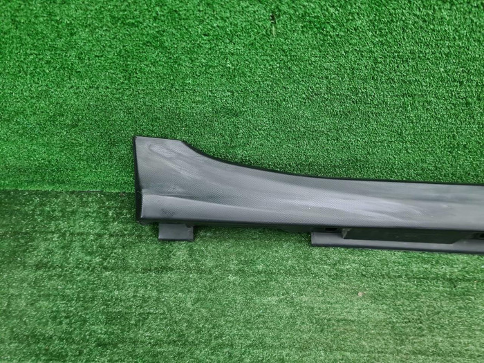 Накладка порога правая Subaru XV 2 GT (17-н.в.)