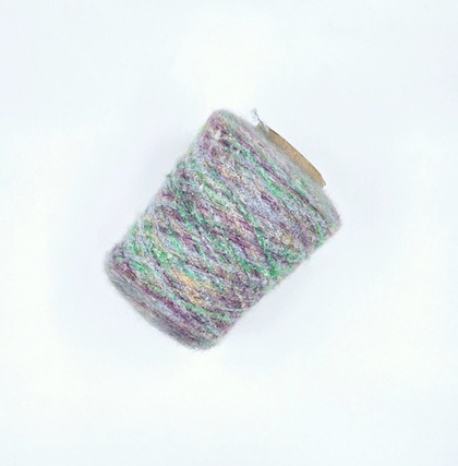 Бэби як 43%, бэби альпака 37%, па 18%, эластан 2% 550 м в 100 г, гортензия