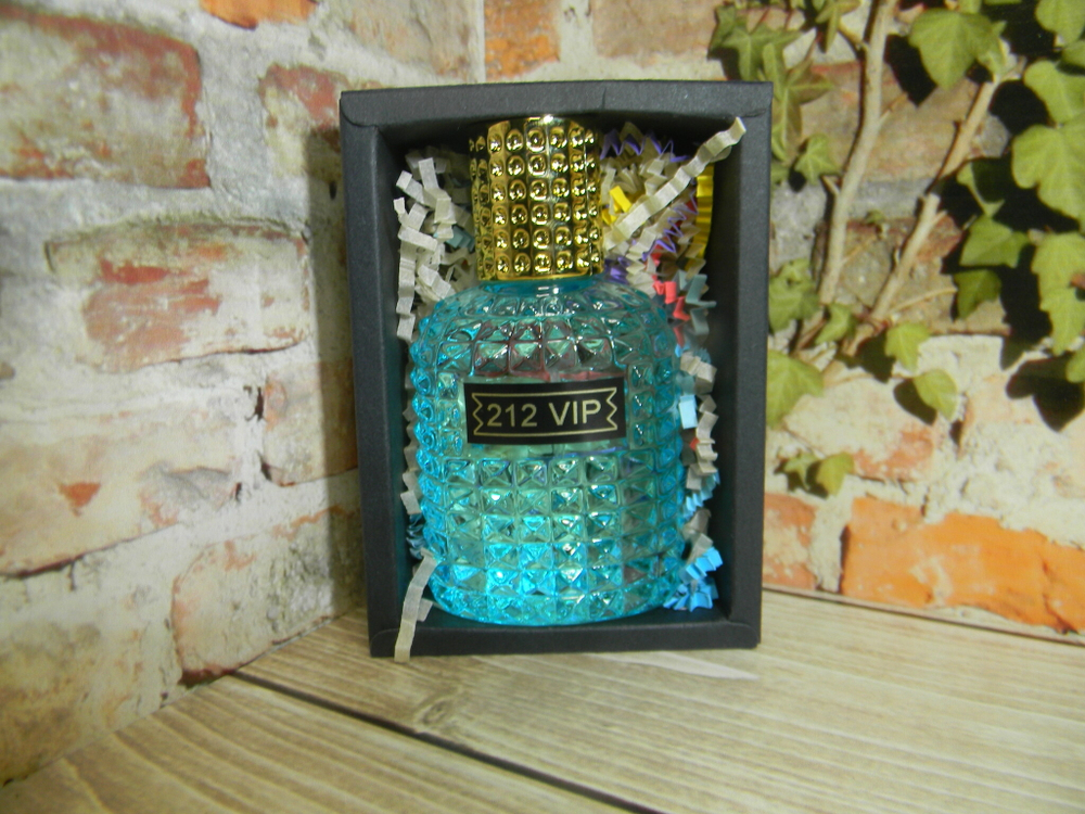 212 VIP woman парфюмерная вода 60 ml