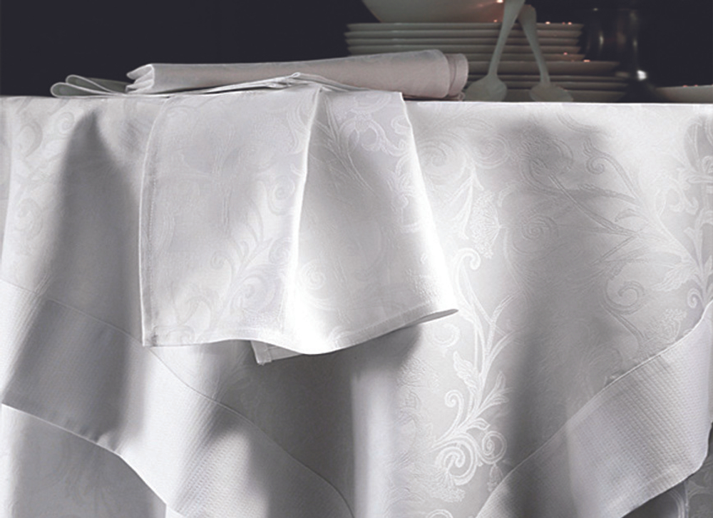 Скатерть 170x240 и 8 салфеток Blanc des Vosges Ombelle белая Франция