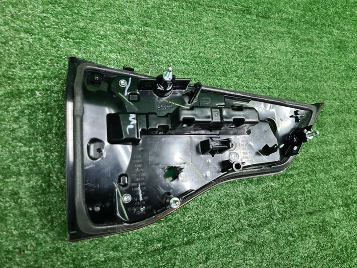 Фонарь правый внутренний BMW X3 G01 (2017-2021)