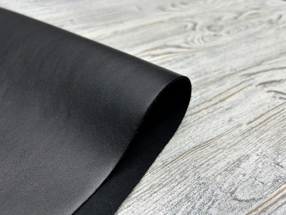 Cesare Nero (1,4-1,6 мм), цв. Черный, натуральная кожа