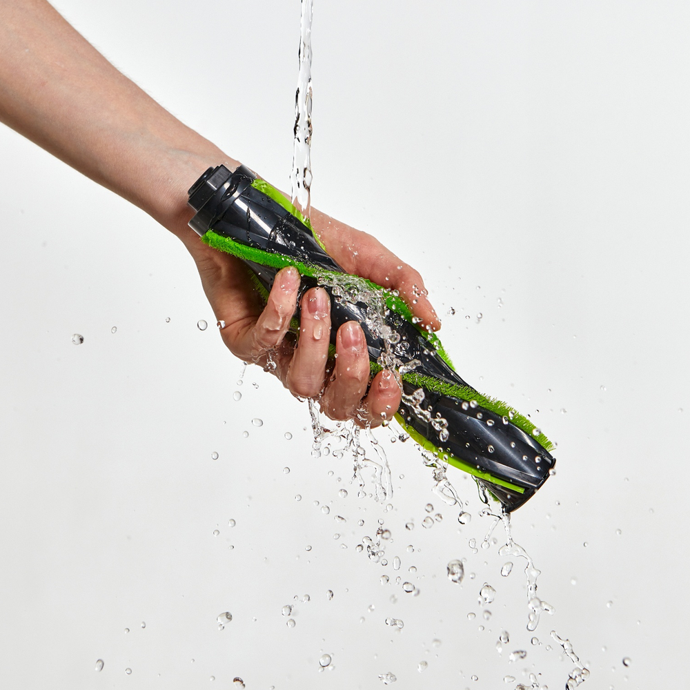 Пылесос вертикальный акк. Greenworks SV24360, 24V, б/щет, 250 Вт, 17 кПа, электрощетка, 2 насадки, LED, белый+серебро, 1х4Ач и ЗУ (4702107UB)