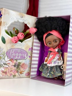 Кукла BERJUAN виниловая 32см BIGGERS (24020)