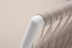 "Касабланка" кресло плетеное из роупа, каркас алюминий белый муар, роуп бежевый 20мм, ткань бежевая 15052