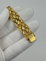 Часы Oscar de la Renta