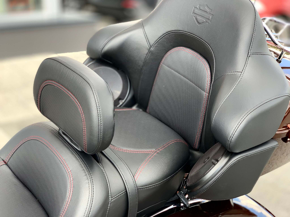 CVO Ultra Limited (FLHTKSE), Harley-Davidson, 2019