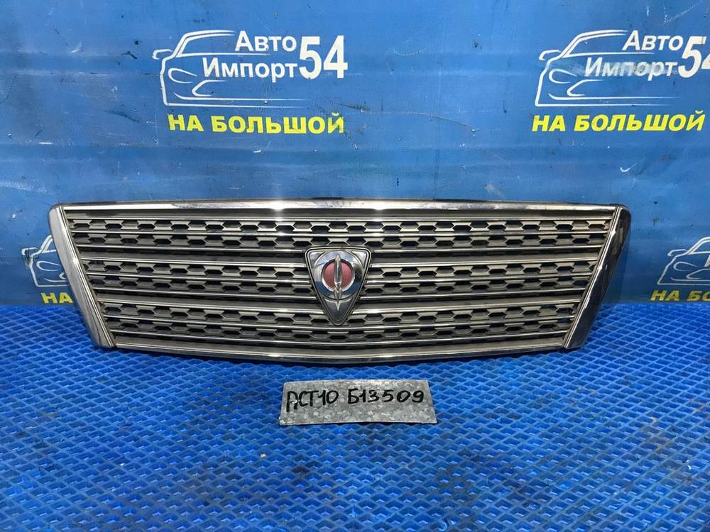 Решетка радиатора TOYOTA OPA 2002-2005