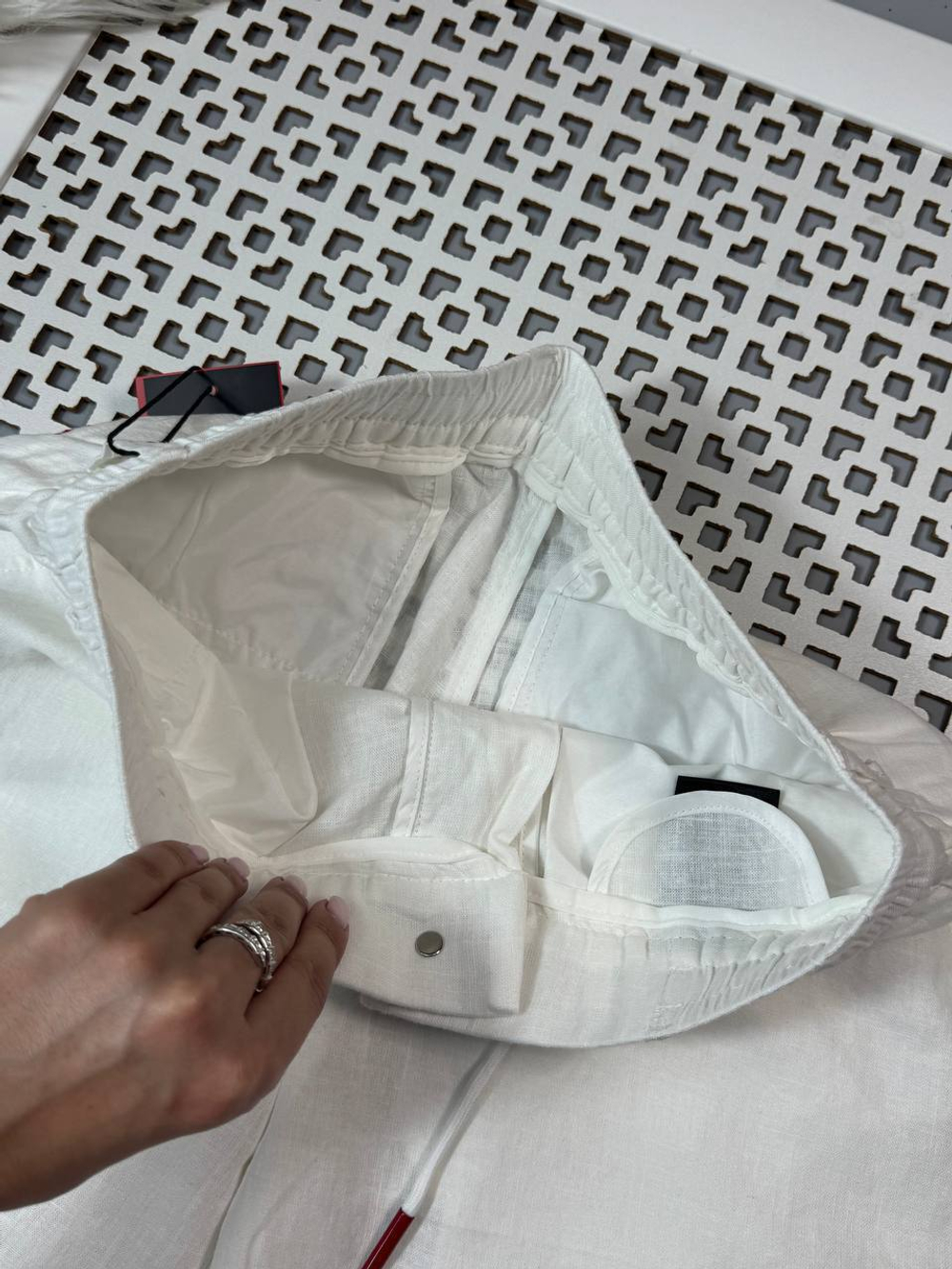 Льняные шорты Kiton
