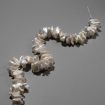 Жемчуг культивированный в форме лепестков "Кеши", белый, 8-17мм