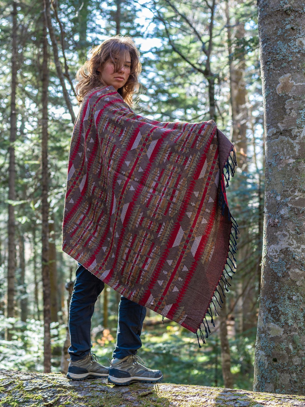 Шарф теплый с индейским орнаментом