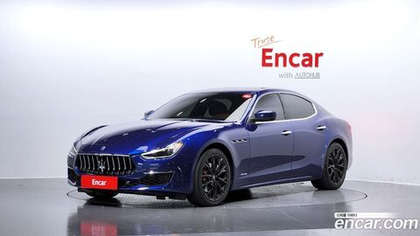Maserati Ghibli 3.0 GranLusso (10.2021)