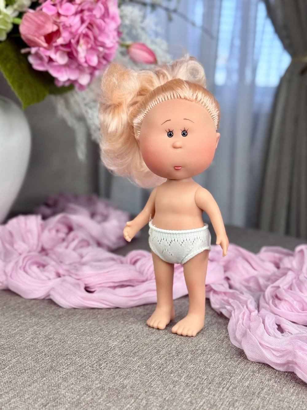 Кукла для девочки виниловая 23см Маленькая Мия (3100S5)