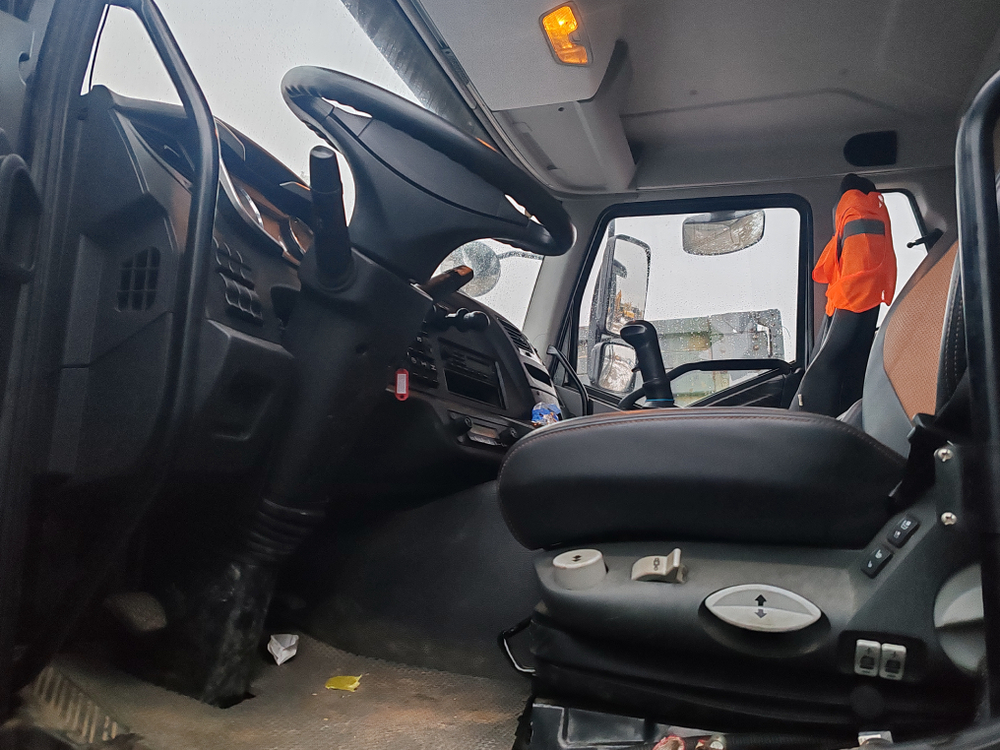 FAW J6 8x4 Самосвал CA3310P66K24T4E5 (Дизельный, 11,1 л, 420 л.с., МТ)