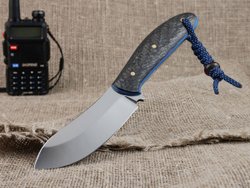 Силовой нож для бушкрафта "Канадец", сталь VG-10/Elmax, рукоять карбон (синий спейсер)