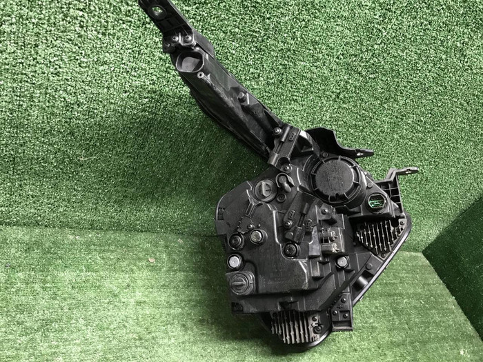 Фара левая Kia Sportage 5 NQ5 (21-нв) LED