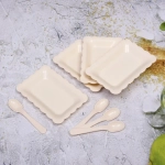 Набор для пикника 8предметов «Ваниль» (4тарелки 19*12,5см+4ложки)