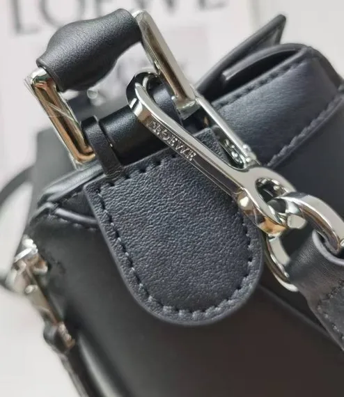 Сумка Loewe Puzzle Edge bag