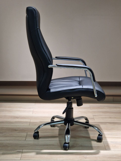 Кресло офисное 2279-2 582045 Black color LEATHER
