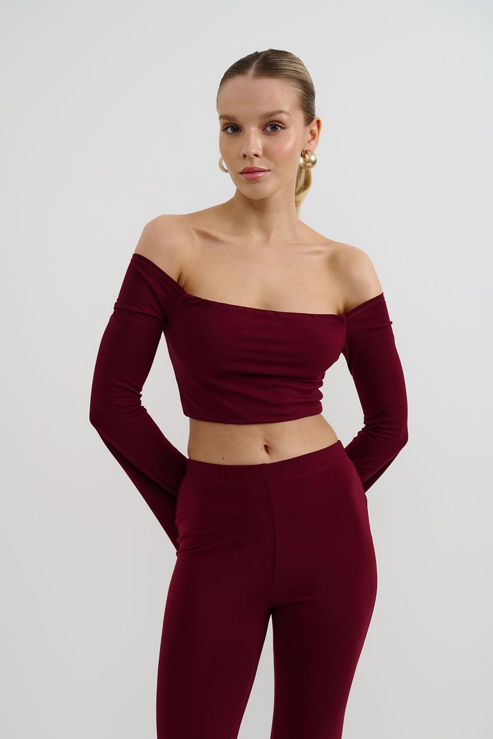 Леггинсы клеш из вискозы цвета бордо