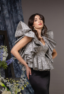 Топ серый с черным рисунком 16-02-22 SS