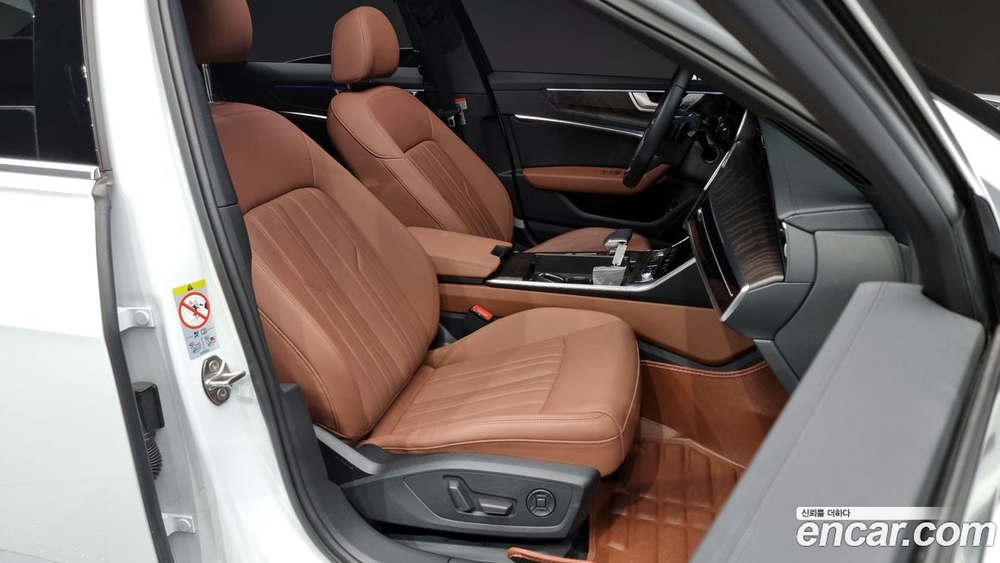 Audi A6 (C8) 40 TDI Premium (12.2019)