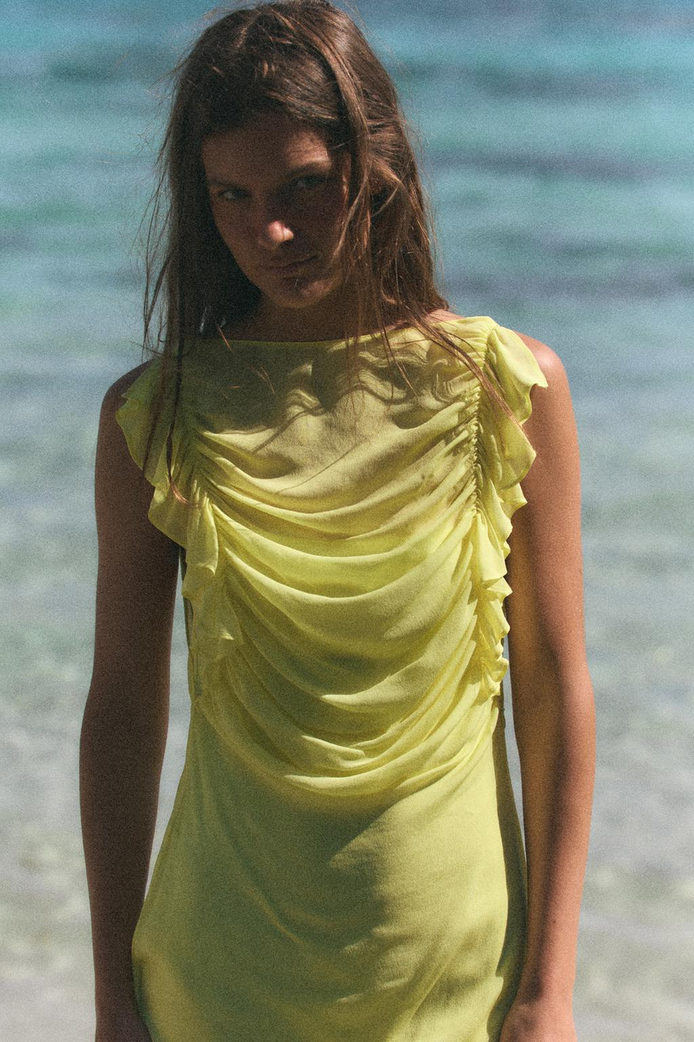 ZARA ДЛИННОЕ ПЛАТЬЕ ИЗ ЖОРЖЕТА, ЛИМОННО-ЖЕЛТЫЙ