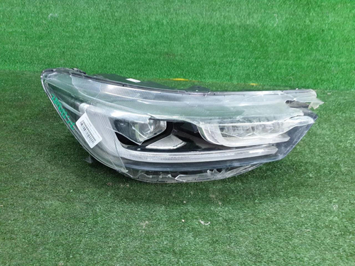 Битая Фара правая Chery Tiggo 8 Pro (2021-н.в.) LED