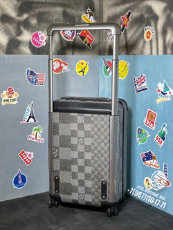 Дорожный чемодан Louis Vuitton Horizon 50