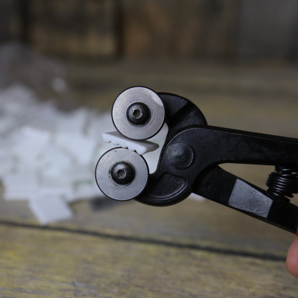 FLORY20 стеклянная мозаика 20х20 мм белого цвета