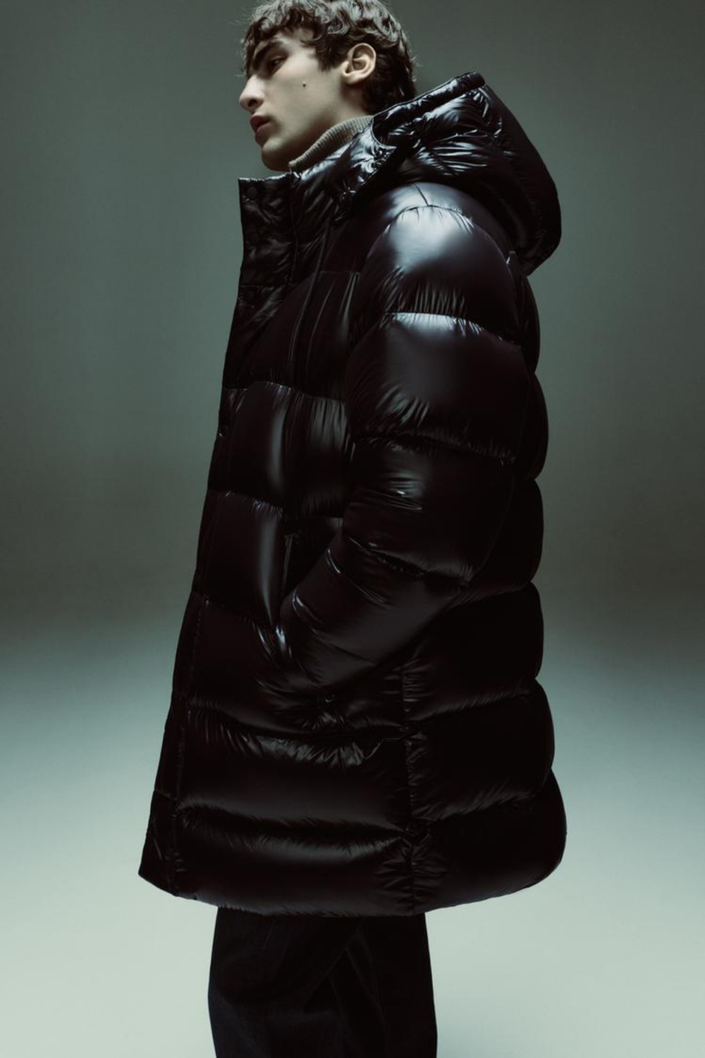 ZARA ДЛИННЫЙ ПУХОВИК ИЗ 100% ПЕРА, ЧЕРНЫЙ