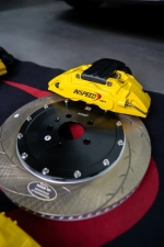 Усиленная тормозная система InSpeed Zeekr 007 / 007 GT 2023+ Зикр Тормоза Суппорт диски Колодки