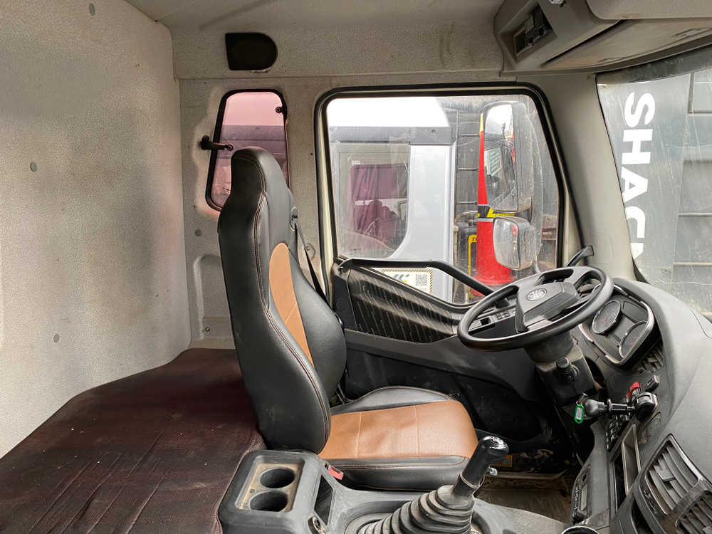 FAW J6 8x4 Самосвал СА3310Р66K24T4E5 (Дизельный, 11,1 л, 420 л.с., МТ)