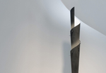 Гардероб Yomei Loop light sculpture and coat rack