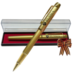 Сувенирная ручка золотистого цвета с гравировкой "RUSSIA"