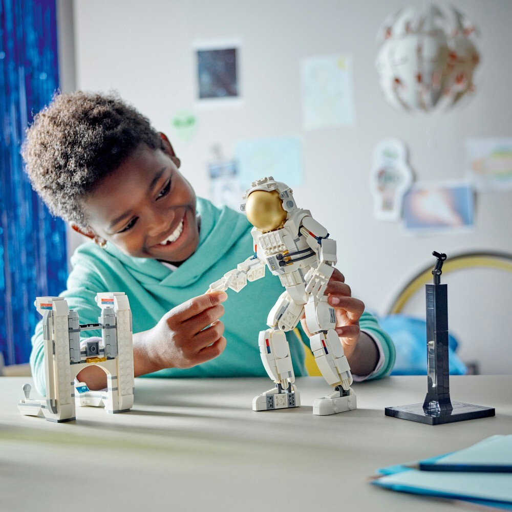LEGO Creator — Астронавт 3 в 1 31152 / артикул   31152  / GTIN 5702017567419