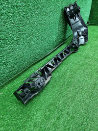 Кронштейн бампера левый BMW X3 G01 (2021-2024)