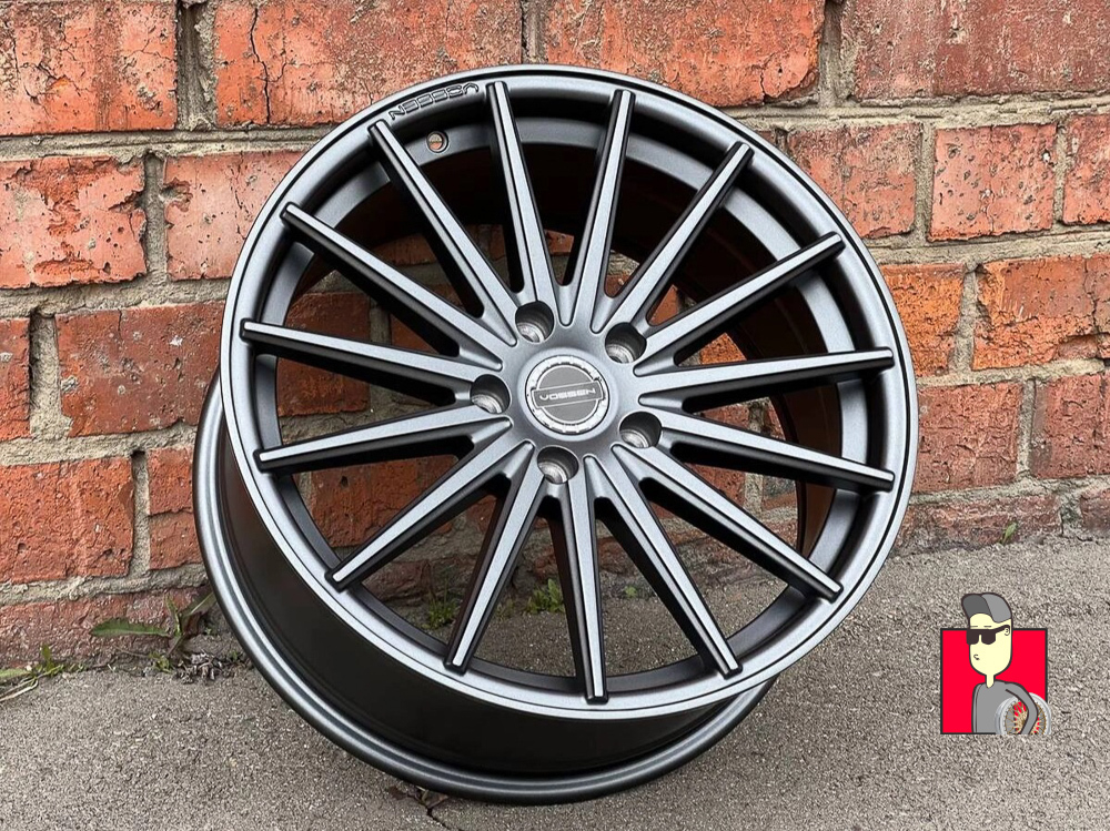 Комплект дисков Vossen VFS2 18x8 et35 5x114.3
