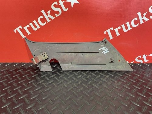 Накладка переднего бампера правая